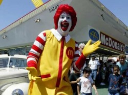 Maskot badut restoran McDonald's (Reuters/vivanews)