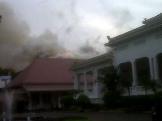 Musibah kebakaran di Gedung Sekretariat Negara, Kamis (21/3/2013). (detikcom)