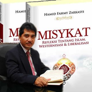 Hamid Fahmy Zarkasyi dan buku Misykat. (Nur Afilin)