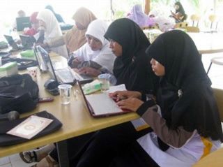 Ilustrasi - Kader PKS di Nunukan Kaltim, mengikuti pelatihan menulis, Minggu (20/5/2012). (tribun kaltim/niko ruru)