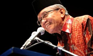 Penyair Taufiq Ismail