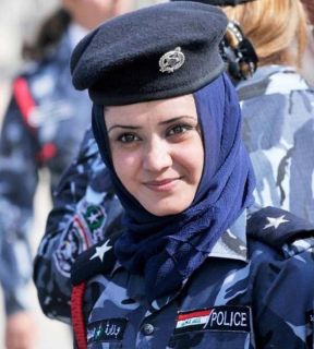 Polisi Wanita (Polwan) di Negara Eropa (inet)