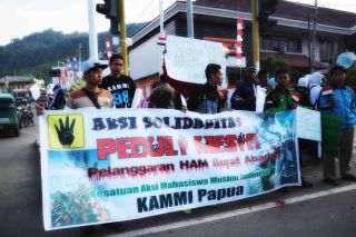 PEDULI MESIR dari Ujung Timur Indonesia,  Aksi Solidaritas Mesir Pengurus Daerah KAMMI Papua, Selasa 20/8/13 (Foto: Humas KAMMI Papua) 