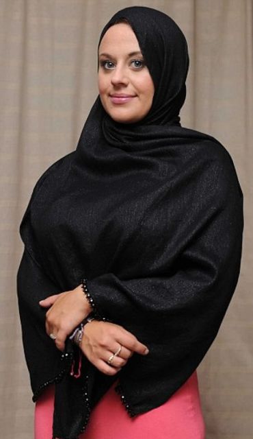 Carley Watts, mantan model seksi pakaian dalam yang kini telah memeluk Islam. (albanpix.com)