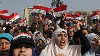 Perempuan Mesir dalam sebuah aksi (inet)