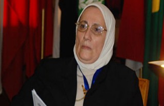 Dr. Nadia Musthafa (fj-p)