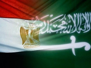 Bendera Mesir dan Saudi (inet)