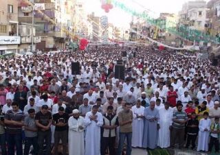 Umat Islam melaksanakan shalat Idul Adha di sebuah tempat di Mesir (islammemo)