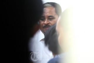 Lutfi Hasan Ishaaq di Pengadilan Tipikor (Foto:tribunnews)