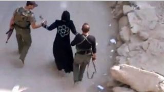Salah satu aksi penculikan wanita Suriah (islammemo)