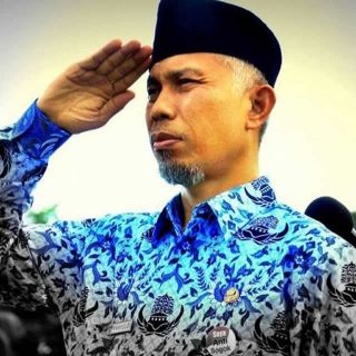 Mahyeldi Calon Walikota Padang. (Foto: mahyeldi-emzalmi.com)