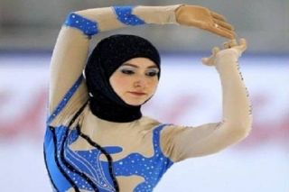 Zahra Lari, Atlet Ice Skating UEA tampi di Olimpiade Musim Dingin Sochi, Rusia. - Foto: maxpark.com