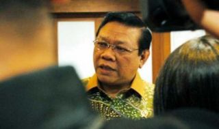 Menteri Koordinator Kesejahteraan Rakyat (Menkokesra) Agung Laksono (foto: rimanews.com)