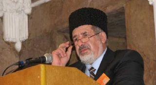Ketua dewan nasional Tatar Krimea Refat Chubarov (turkiyegazetesi.com.tr)