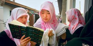 Remaja Muslimah Cina - Foto: uniqpost.com