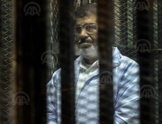 Presiden Mursi di pengadilan (islammemo)
