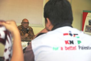 Ketua Umum KNRP saat Rapat Kerja KNRP Pusat 2014, Selasa (29/4) di Bogor Jawa Barat. - (Foto: KNRP)