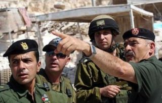 Anggota kepolisian PLO dan keamanan Israel (paltimes)