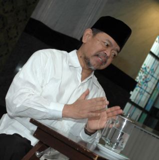 Ketua Umum (Ketum) Pengurus Pusat (PP) Ikatan Persaudaraan Imam Masjid (IPIM), Prof. Dr. KH. Ali Musthofa Ya'qub - (Foto: kaskus.co.id)
