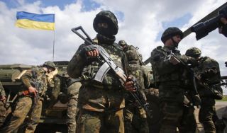 Pasukan Ukraina mulai serang separatis pro-Rusia (aljazeera)