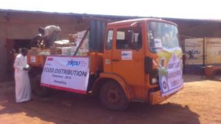 Tim PKPU berhasil menjangkau pengungsi Afrika Tengah yang ada di kota Kentjou, Kamerun. Rabu (23/4) - (Foto: PKPU)