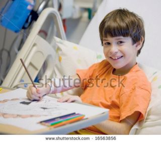 Foto di situs shutterstock.com berjudul "Little Boy in Hospital Feeling Much Better". (dakwatuna/hdn)