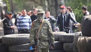Pemberontak pro-Rusia di wilayah timur Ukraina (islammemo.cc)