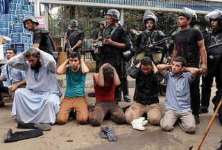 Polisi kudeta melakukan penangkapan luas terhadap penentang kudeta di Mesir (felesteen.ps)