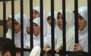 Aktivis perempuan yang diadili di Alexandria (jbcnews.net)