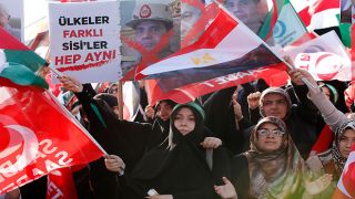 Protes As-Sisi di Turki (aawsat.net)