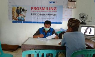Pemeriksaan Kesehatan Keliling Tuberculosis (PKK TB) PKPU di Kampung Tengah, Jakarta Timur, Rabu 25/6/14.   (anisa/pkpu)