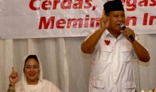 Prabowo dan Titiek Soeharto di kediaman Probosutedjo, Yogyakarta (antaranews.com)