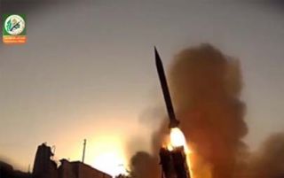 Roket yang ditembakkan pejuang Palestina (paltimes.net)