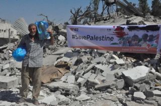 Rumah Zakat (RZ) mulai mengirimkan bantuan untuk rakyat palestina.  (twitter.com/rumahzakat)