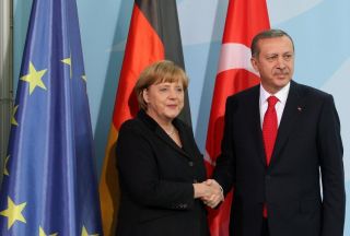 Recep Tayyip Erdogan dan Angela Merkel (spiegel.de)