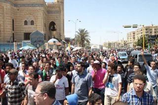 Demonstrasi untuk memperingati pembantaian di Rabiah Adawiyah (Memo Islam)