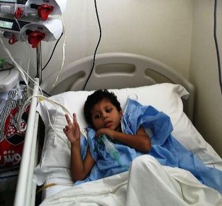 Badar, Bocah Palestina yang terluka akibat serangan zionis israel.  (ApikoJM/ACTNews)