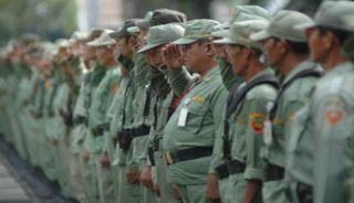Presiden Susilo Bambang Yudhoyono (SBY) mencabut wewenang organisasi Pertahanan Sipil (Hansip) dalam menjaga ketertiban umum. (terasjakarta.com)