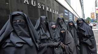 Muslimah bercadar di Australia (achahed.com)