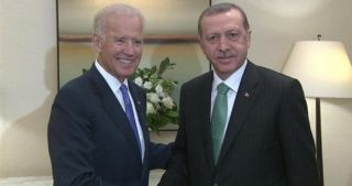 Presiden Turki (Recep Tayyip Erdogan), dan wakil presiden Amerika Serikat (Joe Biden) (Yeni Safak)
