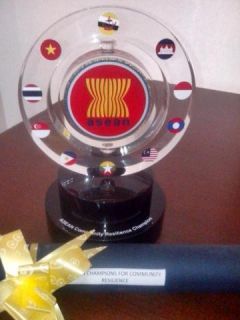 Penghargaan terhadap lembaga atau komunitas ASEAN yang bergerak dibidang ketahanan dalam bidang penanggulangan kebencanaan. (nisa/kis/pkpu).