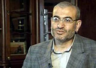 Penulis dan Analis Politik, Yasser Azaatrh. (islammemo.cc)
