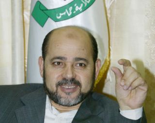 Musa Abu Marzur, anggota Biro Politik Hamas (islamtoday.net)