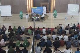 Rapat Pimpinan Nasional III FSLDK bertempat di Nurul Huda Islamic Center, Universitas Sebelas Maret Surakarta.  ( http://newsroom.uns.ac.id)