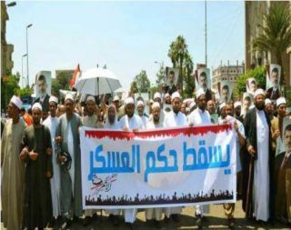 Ulama Anti Kudeta di Mesir serukan aksi turun ke jalan protes vonis bebas Mubarak. (Islammemo.cc)