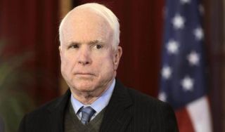 John McCain, senator senior Amerika (islammemo.cc)