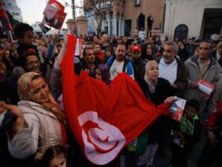 Putaran kampanye Pilpres Tunisia yang akhirnya dimenangkan Al-Sabsi (islammemo.cc)