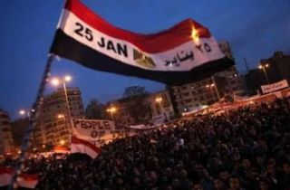 Rakyat Mesir memperingati revolusi 25 Januari. (rassd.com)