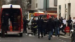 Suasana pasca serangan ke kantor majalah Charlie Hebdo. (tribunnews.com)