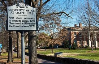 Chapel Hill. (complex.com)